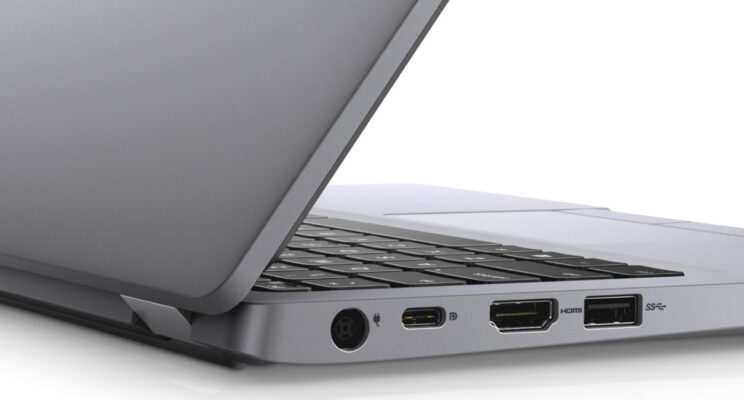 Khắc Phục Lỗi The AC Power Adapter Wattage And Type Cannot Be Determined 4 Kiểm Tra Cổng Sạc Trên Laptop