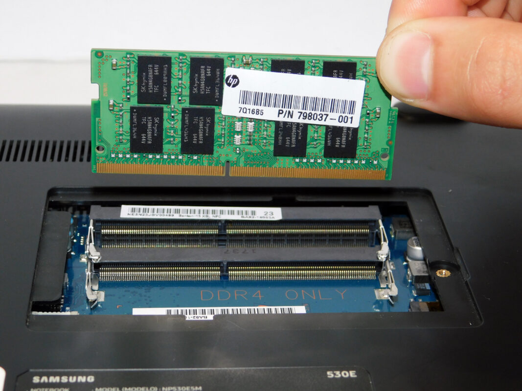 Dịch Vụ Nâng Cấp RAM Laptop Samsung 2 Dịch Vụ Nâng Cấp RAM Laptop Samsung