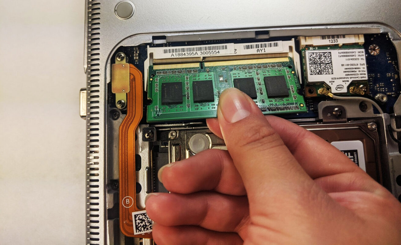 Dịch Vụ Nâng Cấp RAM Laptop Sony Vaio 3 Dịch Vụ Nâng Cấp Laptop Sony Vaio Uy Tín
