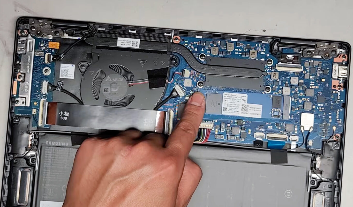 Dịch Vụ Nâng Cấp SSD Laptop Samsung Tại HCM 3 Dịch Vụ Nâng Cấp SSD Cho Mọi Dòng Laptop Samsung
