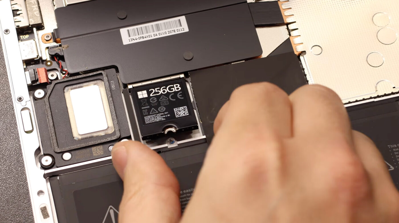 Dịch Vụ Nâng Cấp SSD Laptop Surface Tại HCM 3 Dịch Vụ Nâng Cấp SSD Cho Mọi Dòng Laptop Surface