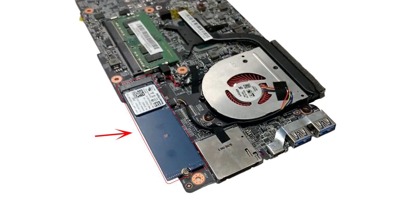 Dịch Vụ Nâng Cấp SSD Laptop MSI Tại HCM 2 Quá Trình Nâng SSD Cho Laptop MSI Tại Sửa Máy Tính HCM