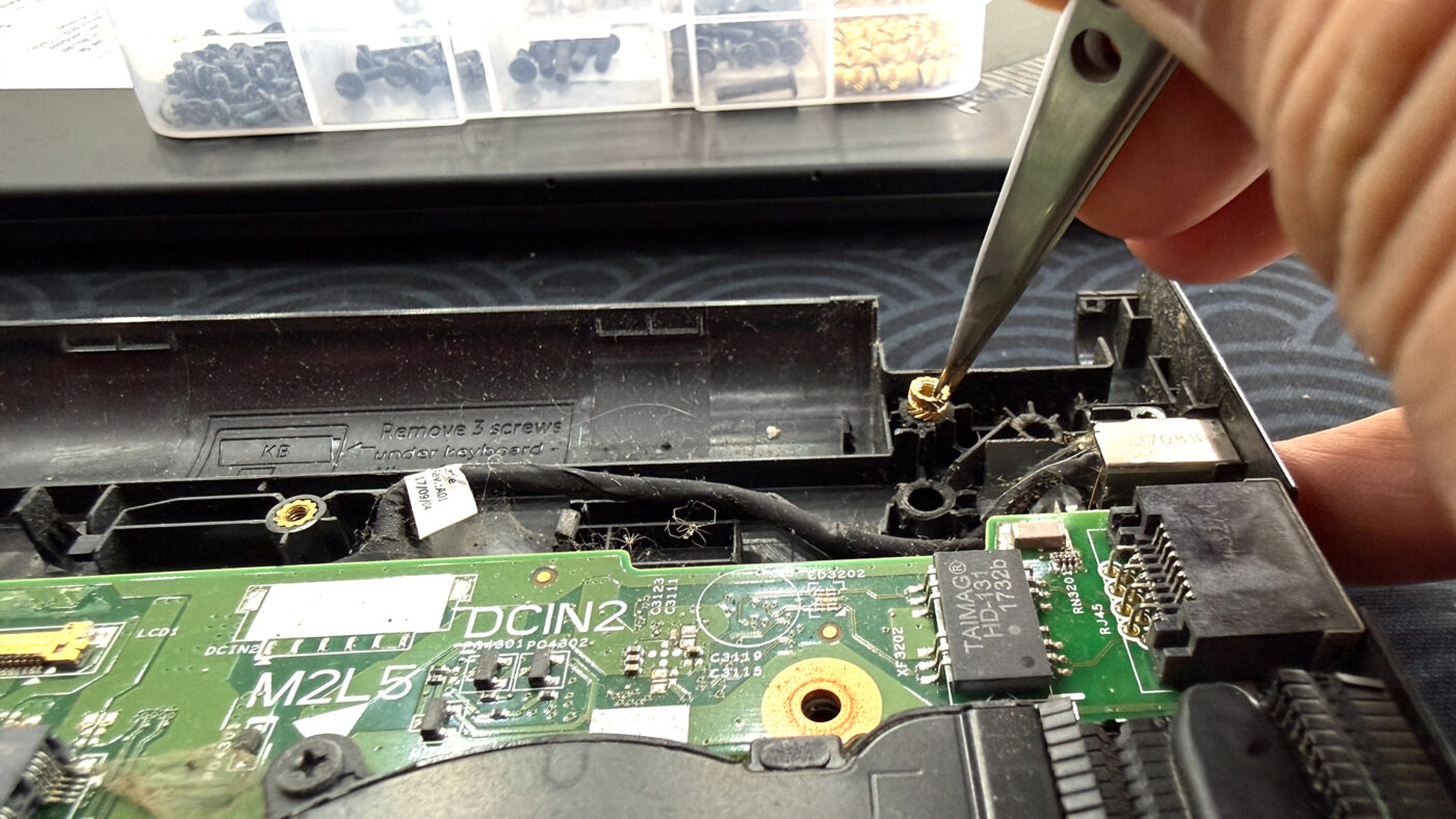 Sửa Laptop Tại Quận Bình Thạnh - Dịch Vụ Tận Nơi Giá Tốt 2 Bảng Giá Sửa Laptop Tại Quận Bình Thạnh
