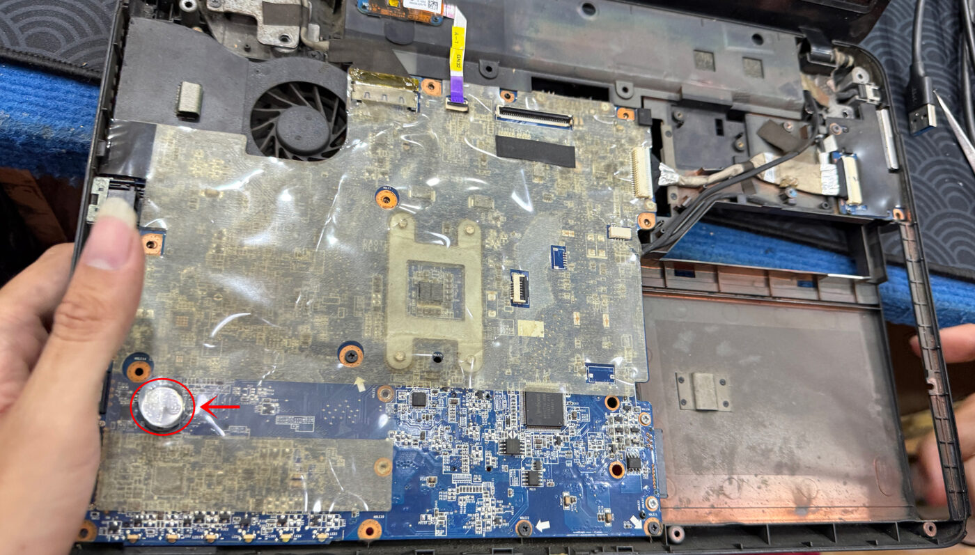 Cách Sửa Lỗi The Firmware Has Detected That A CMOS Battery Failure Occurred