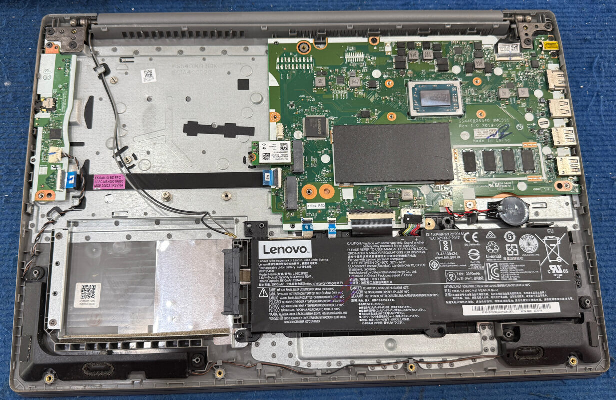 Dịch Vụ Sửa Laptop LENOVO Tại HCM 3 Dịch Vụ Sửa Laptop Lenovo Tại Nhà