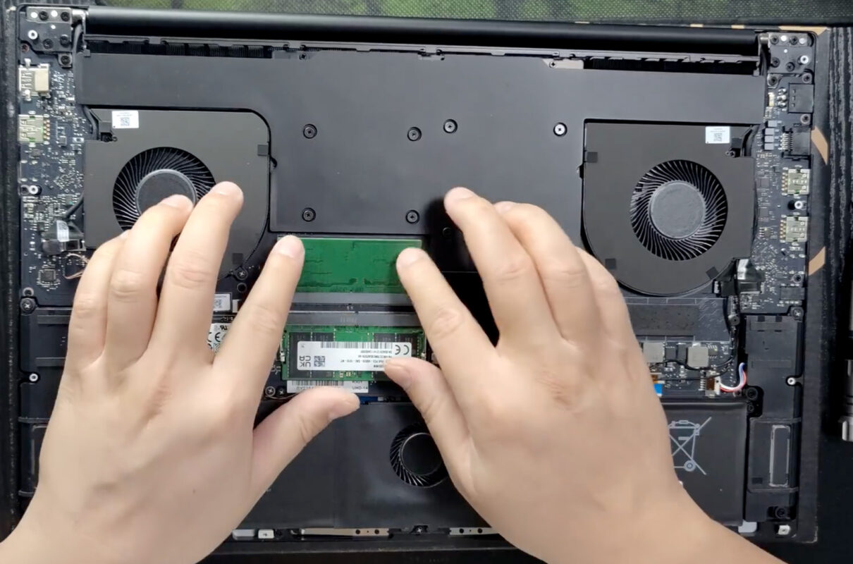 Dịch Vụ Sửa Laptop RAZER Tại HCM 2 Dịch Vụ Sửa Laptop RAZER
